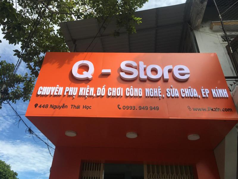Shop phụ kiện Q-Store