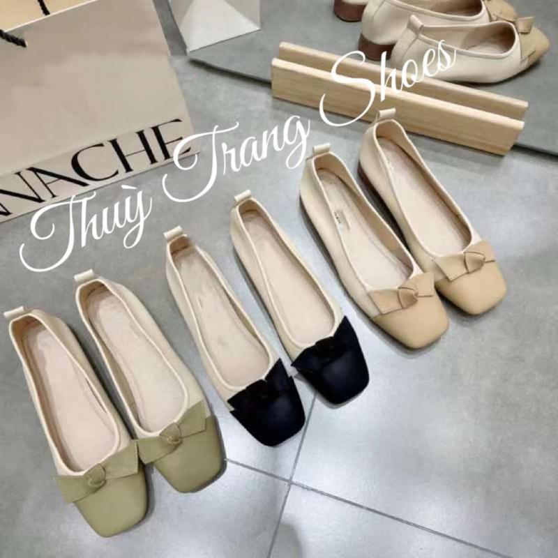 Kệ giày đa dạng mẫu mã của shop Thùy Trang
