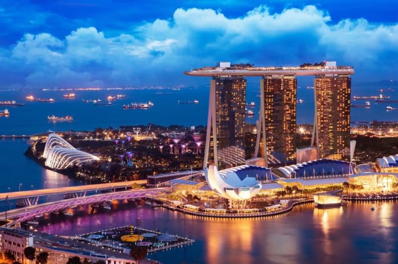Singapore là quốc gia có thu nhập bình quân cao nhất châu Á.