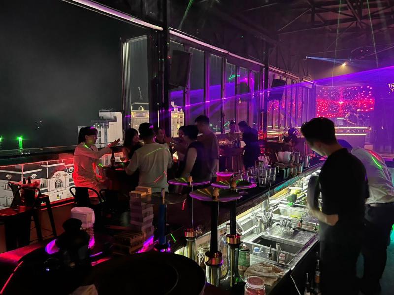 Skye Bar Phú Quốc