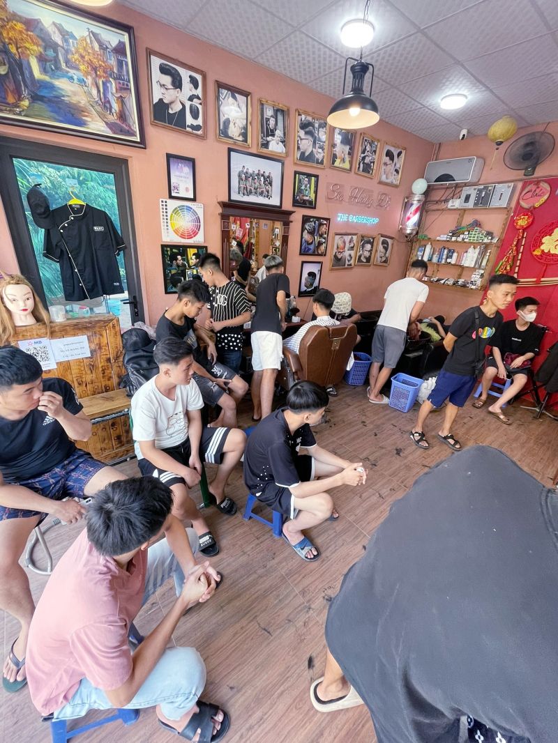 Sơn The Barbershop