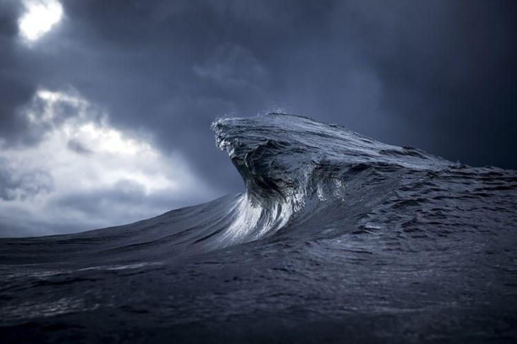 Sóng độc có những cái tên gọi khác như Rogue Wave hay sóng sát thủ