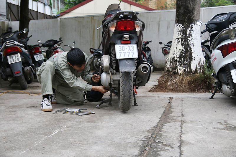 Công ty sửa chữa xe máy lưu động Hà Nội 24h
