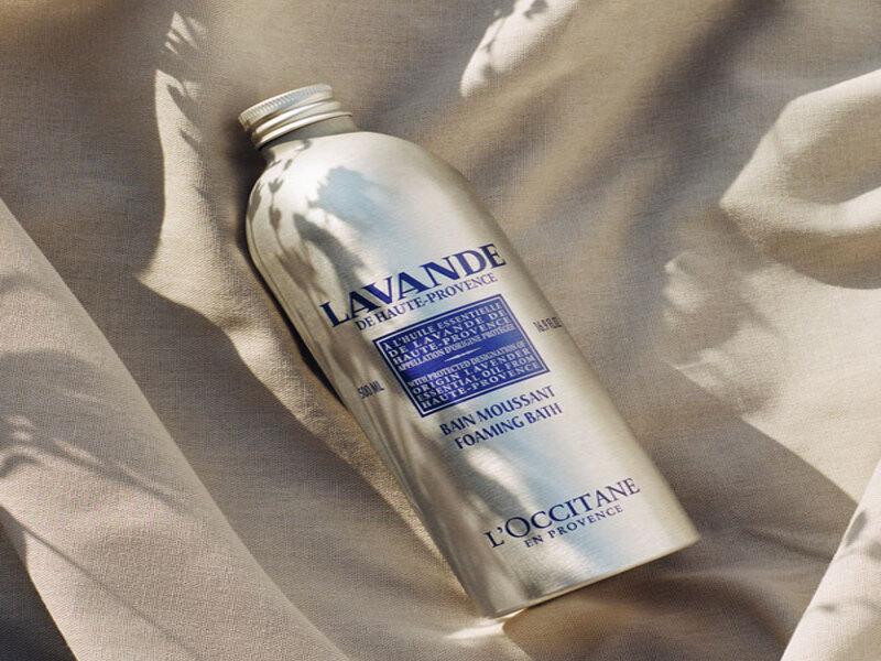 Sữa tắm tạo bọt hương cỏ roi ngựa L'Occitane Lavender Foaming Bath
