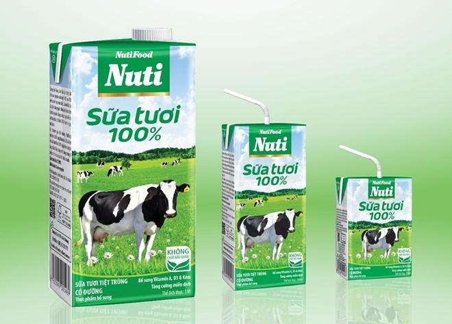 Sữa tươi tiệt trùng có đường Nuti 100% Sữa tươi hộp 1 lít