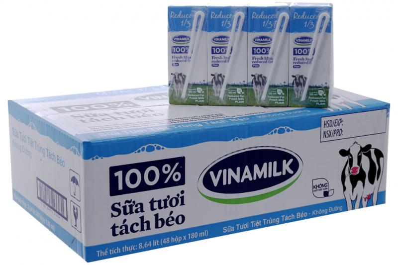 Sữa tươi tiệt trùng Vinamilk 100% tách béo không đường
