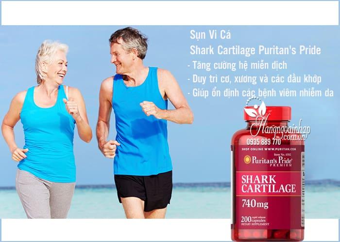 Sụn vi cá mập Shark Cartilage Puritan's Pride 740mg được điều chế từ sụn cá mập tự nhiên, trên quy trình hiện đại loại bỏ các chất độc hại, kim loại nặng, giúp viên tinh khiết, mang nguồn dưỡng chất cao