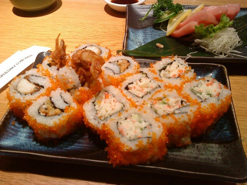 Sushi tại Sushi tTei