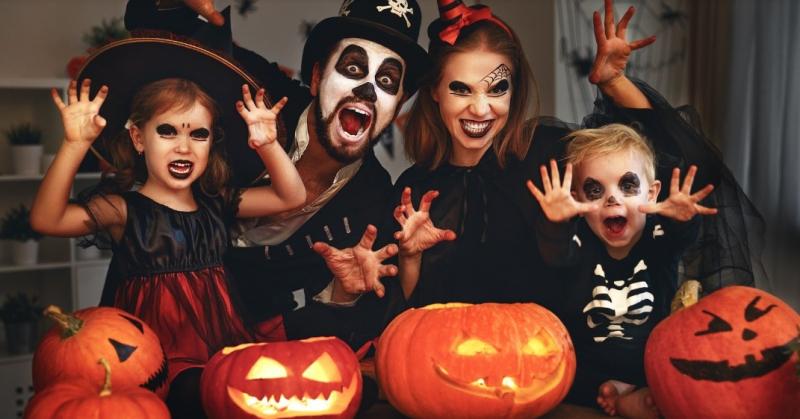 Tại sao phải hóa trang và đeo mặt nạ trong lễ hội Halloween?