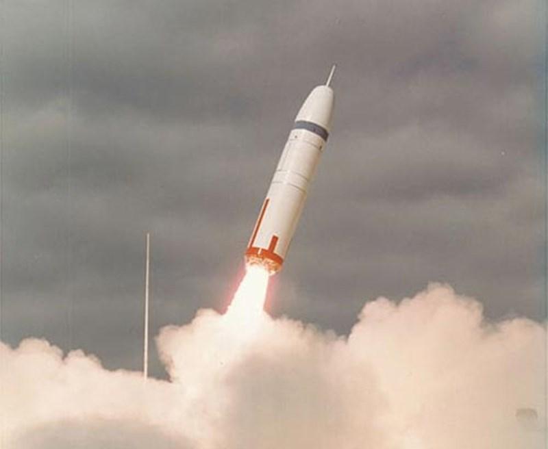Tên lửa đạn đạo hạt nhân dưới nước JL-2
