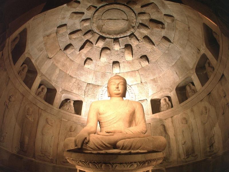 Tượng Phật tinh xảo tại Thạch Quật am Seokguram