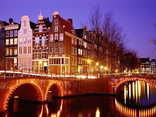 Thành phố Amsterdam - thủ đô Hà Lan