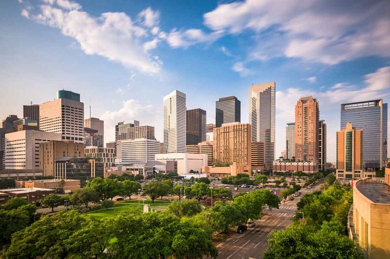 Thành phố  Houston - 2,325,350 triệu người