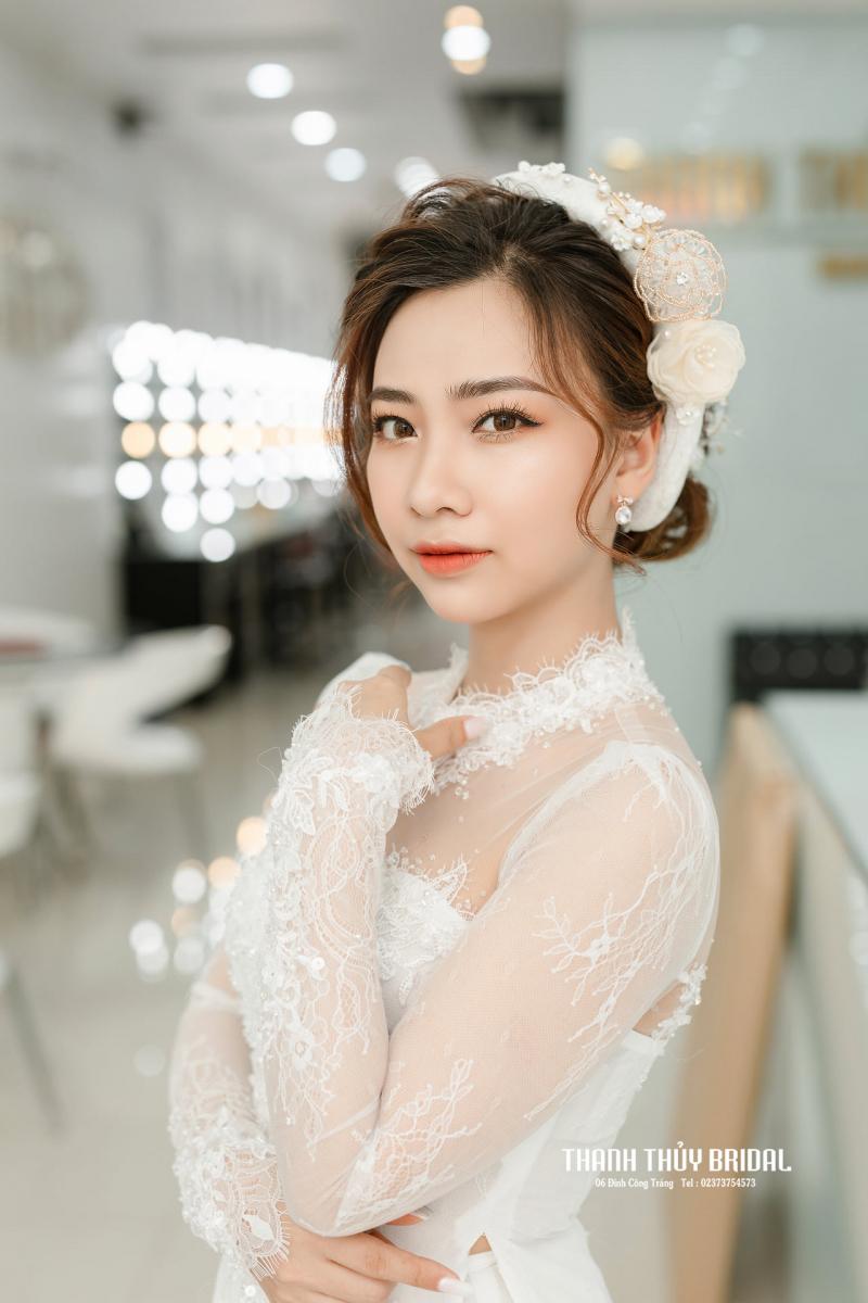 Thanh Thuỷ Makeup Store
