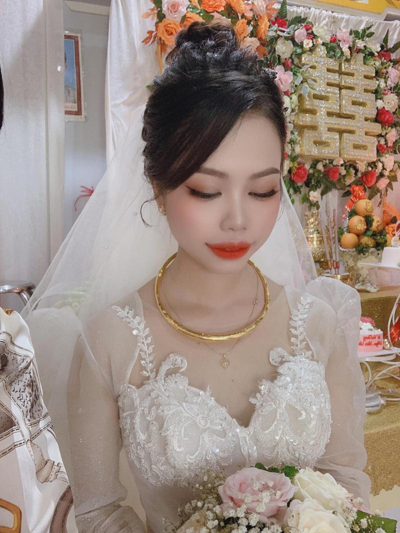 Thanh Đà Bride