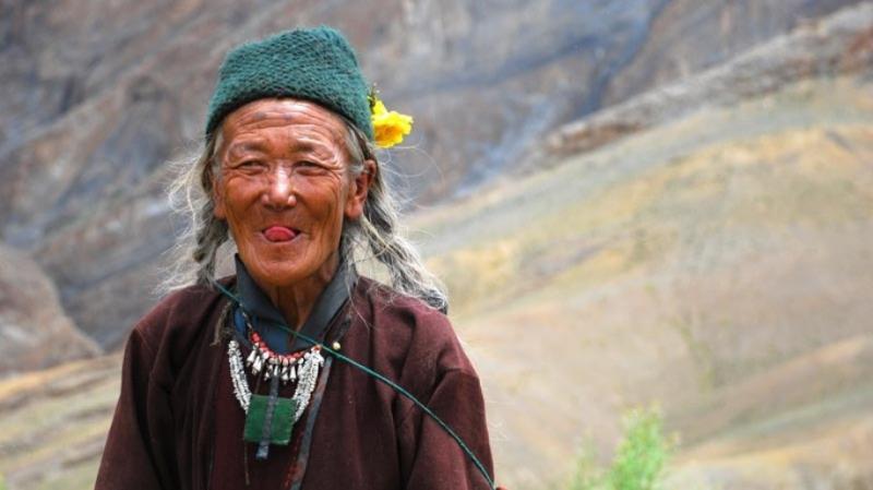 Thè lưỡi (Tây Tạng)