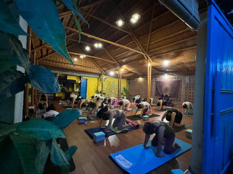 Thiên Ân Yoga House
