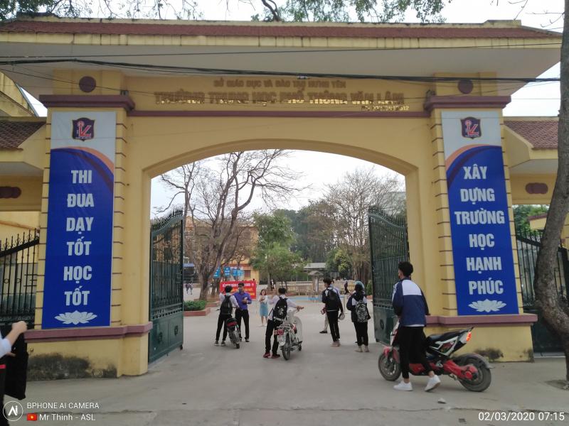 Trường THPT Văn Lâm