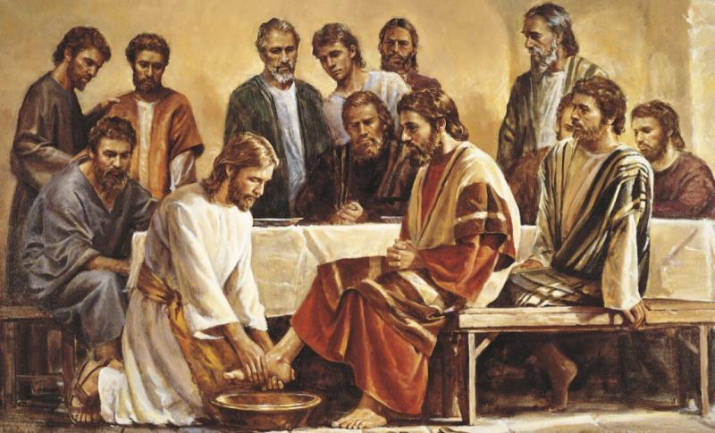 Chúa Jesus rửa chân cho các môn đồ của mình