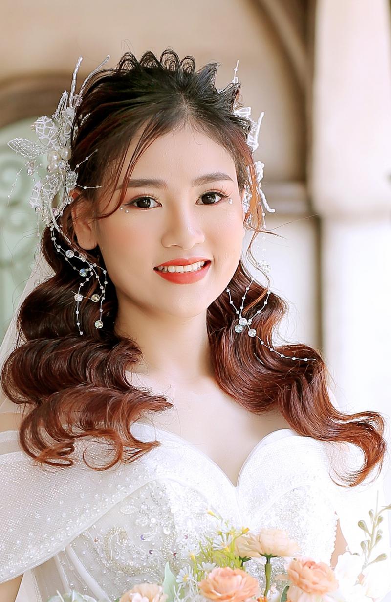 Thuận Wedding