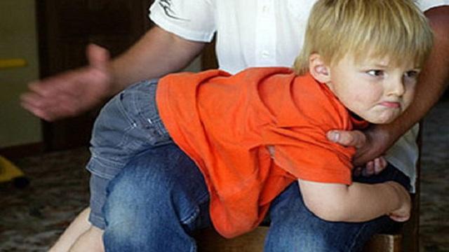 Thụy Điển - bố mẹ không được phép đánh vào mông con