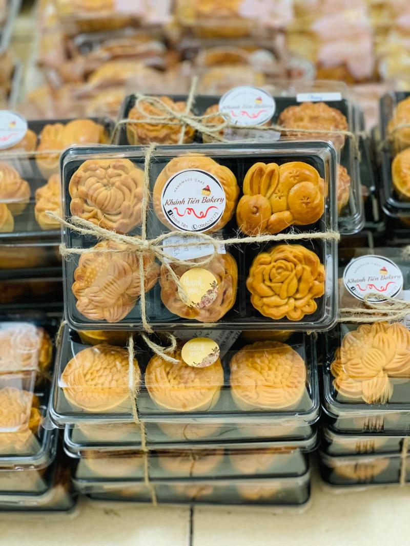 Tiệm bánh Khánh Tiên