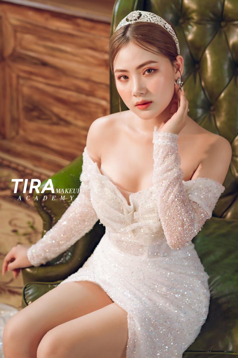 TIRA Makeup Academy