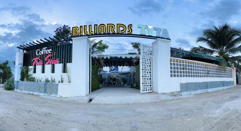 TITA Cafe & Billiards