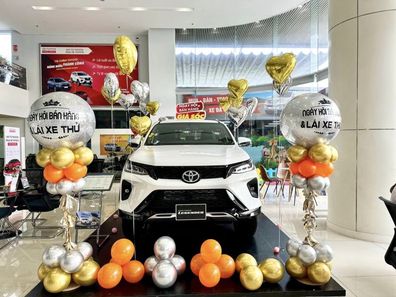 Showroom Toyota Đông Sài Gòn chi nhánh Nguyễn Văn Lượng