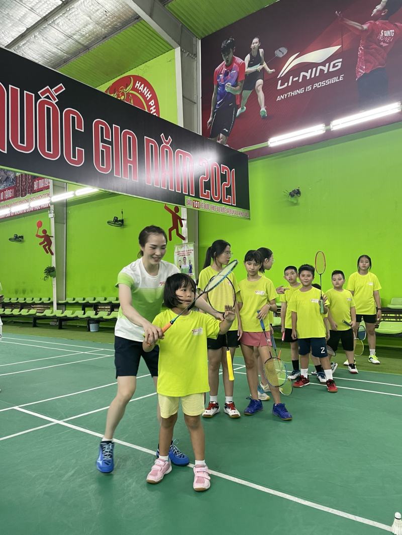 Trần Badminton Acedamy