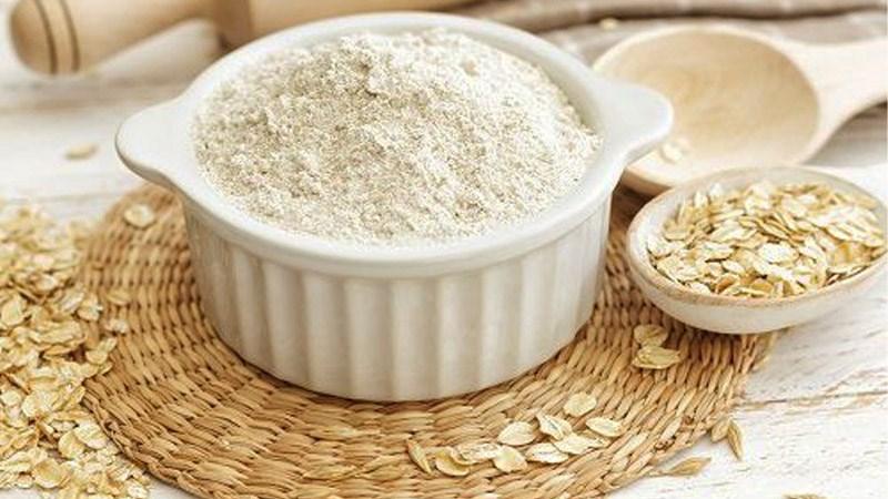 Trắng: bột lúa mạch