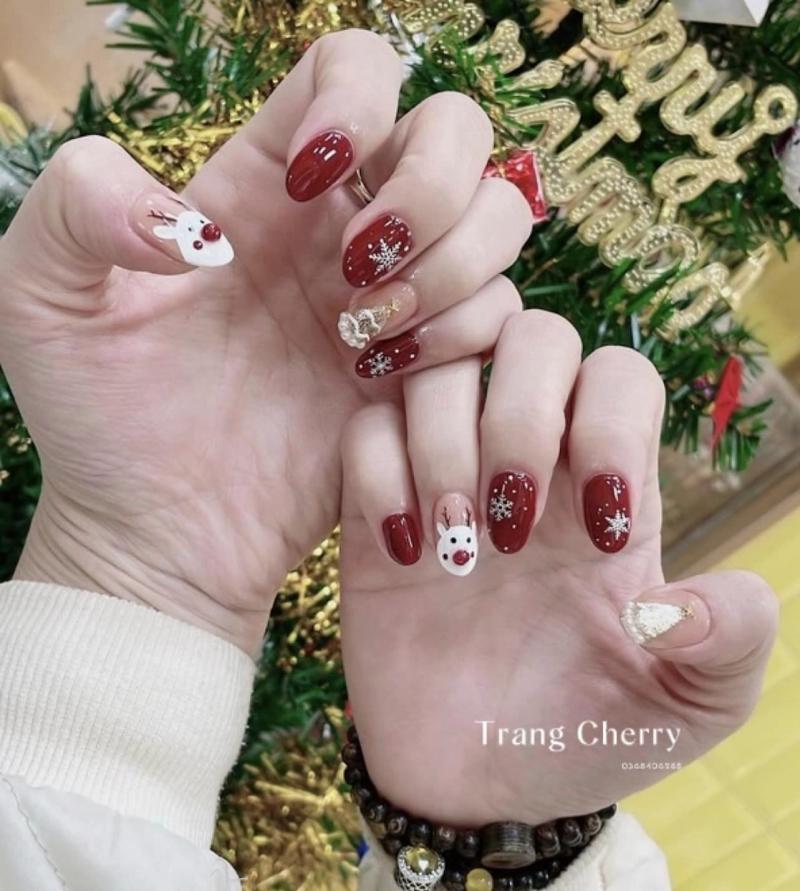 Trang Cherry Nail