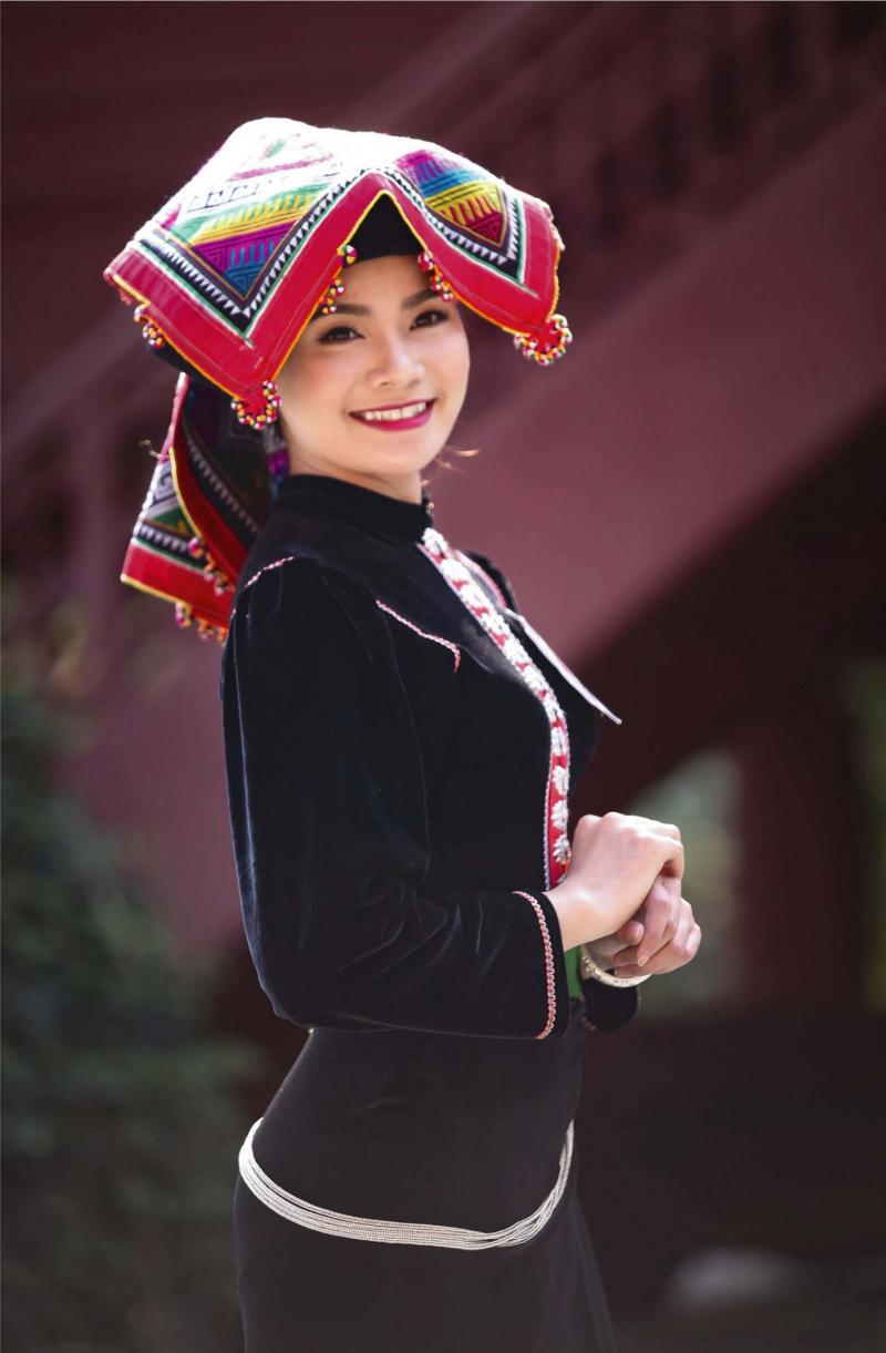 Trang phục truyền thống dân tộc Thái