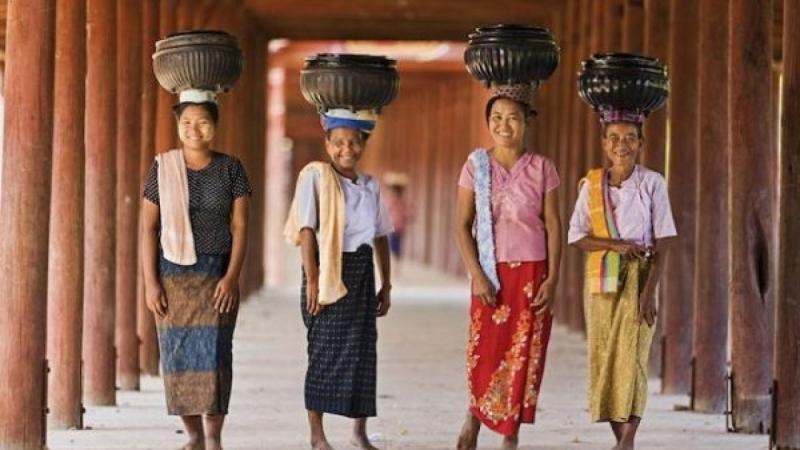 Trang phục truyền thống Myanmar