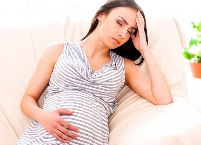 Căng thẳng dẫn tới nhiều hệ lụy cho thai nhi.