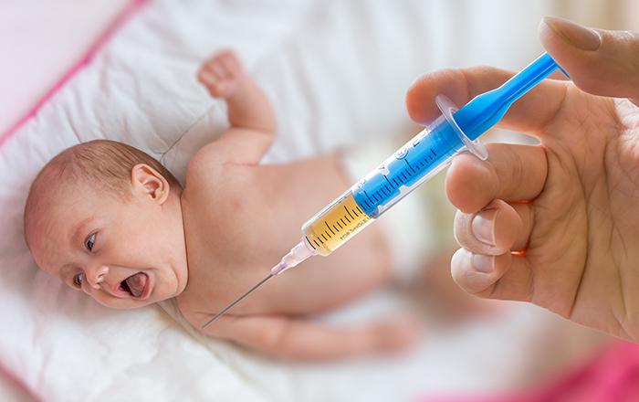 Trẻ bị phản ứng nghiêm trọng với một loại vắc-xin trước