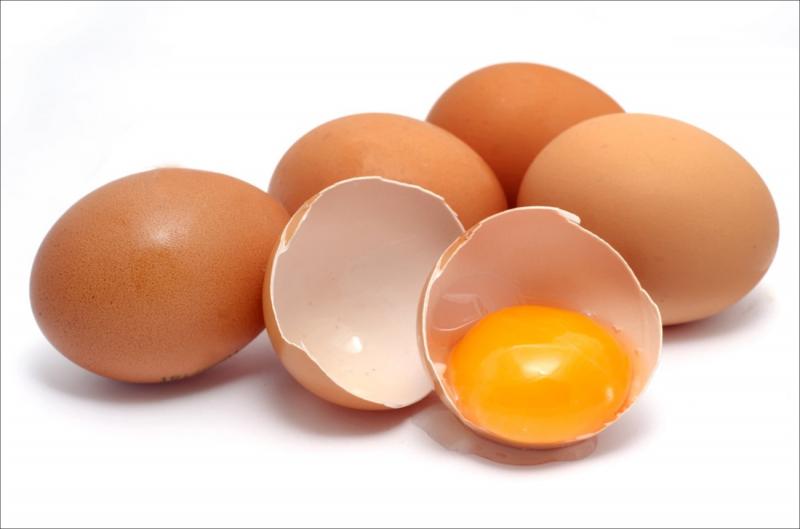 Trứng gà rất tốt cho phụ nữ trong thời kỳ mang thai cần bổ sung sắt