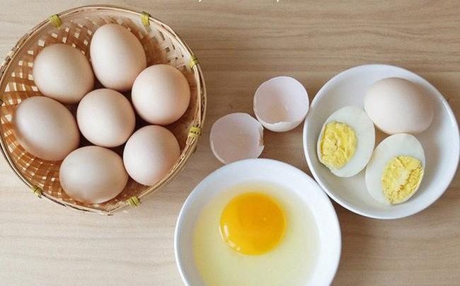 Trứng gà có hàm lượng kẽm cao, là dưỡng chất cần thiết cho quá trình sản xuất tinh trùng
