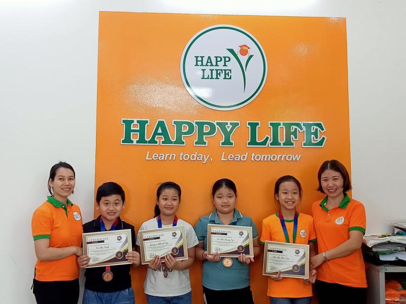 Trung tâm Anh ngữ Happy Life Bình Giang