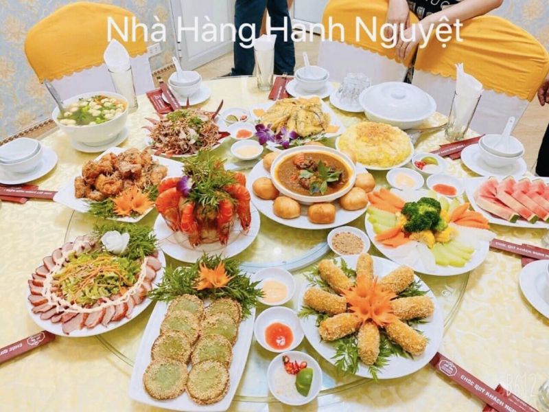 Trung tâm Sự kiện & Tiệc cưới & Nhà hàng Hanh Nguyệt