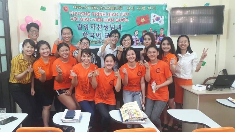 Buổi học tại Trung Tâm Tiếng Hàn Hanbe
