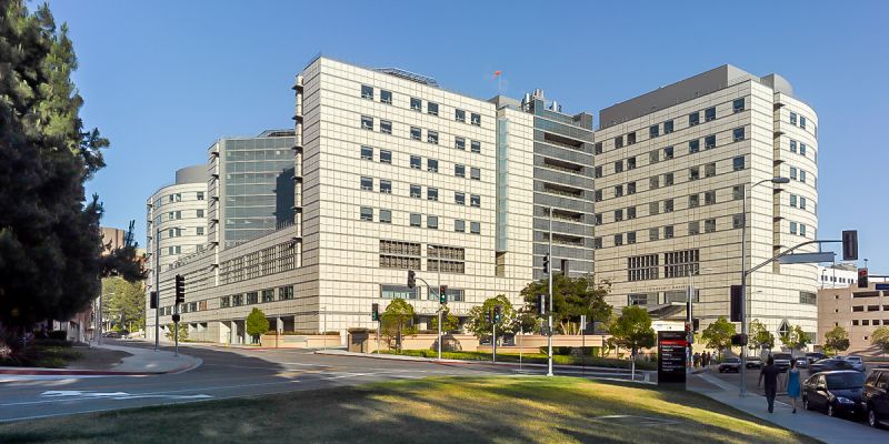Trung tâm y tế Ronald Reagan UCLA