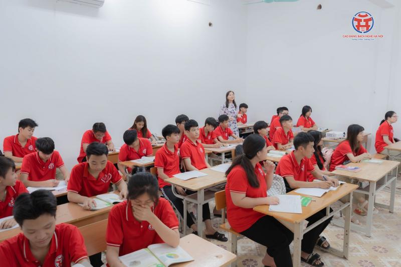 Trường Cao đẳng Bách Nghệ Hà Nội