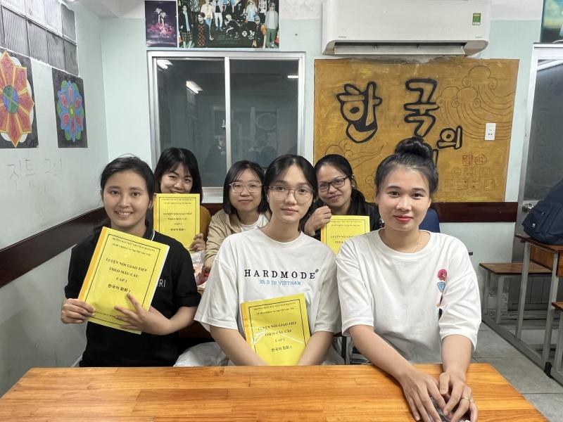 Trường Hàn ngữ Việt Hàn Kanata