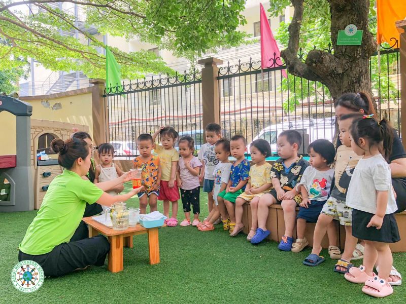 Trường mầm non Hà Nội Montessori