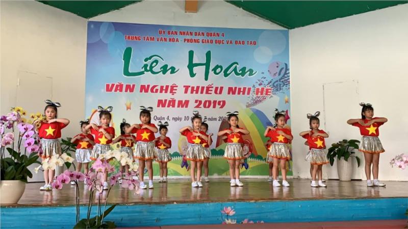 Trường Mầm Non Nguyễn Tất Thành tổ chức các hoạt động văn nghệ cho các bé