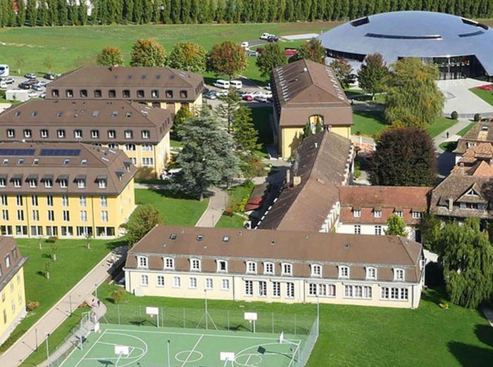 Trường Mỹ ở Thụy Sĩ (TASIS)