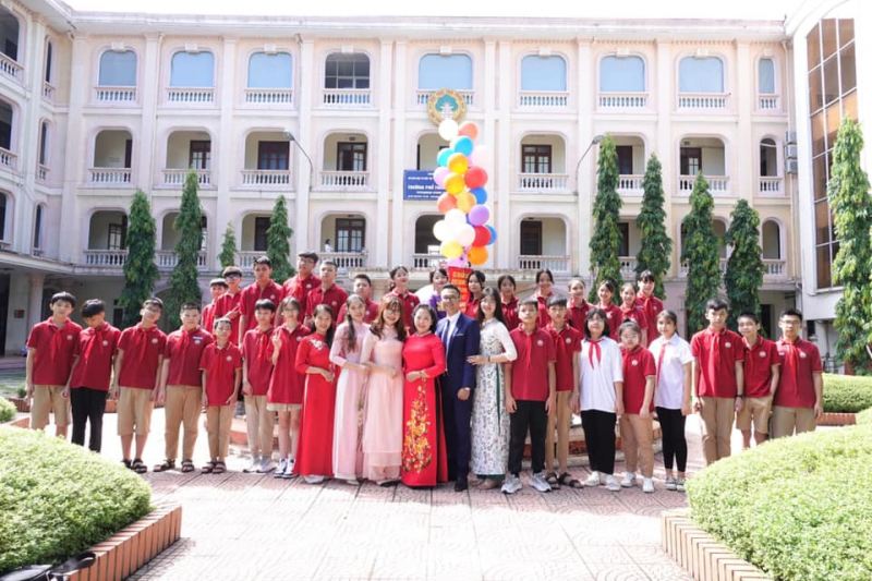 Trường Phổ thông Tuyên Quang (TSE)