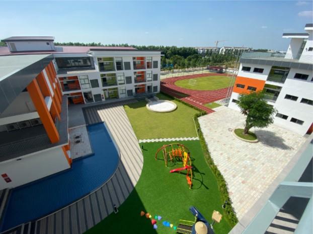 Trường Quốc Tế Việt Hoa (VHIS)