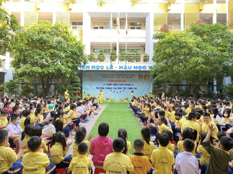 Trường TH-THCS-THPT Vạn Hạnh
